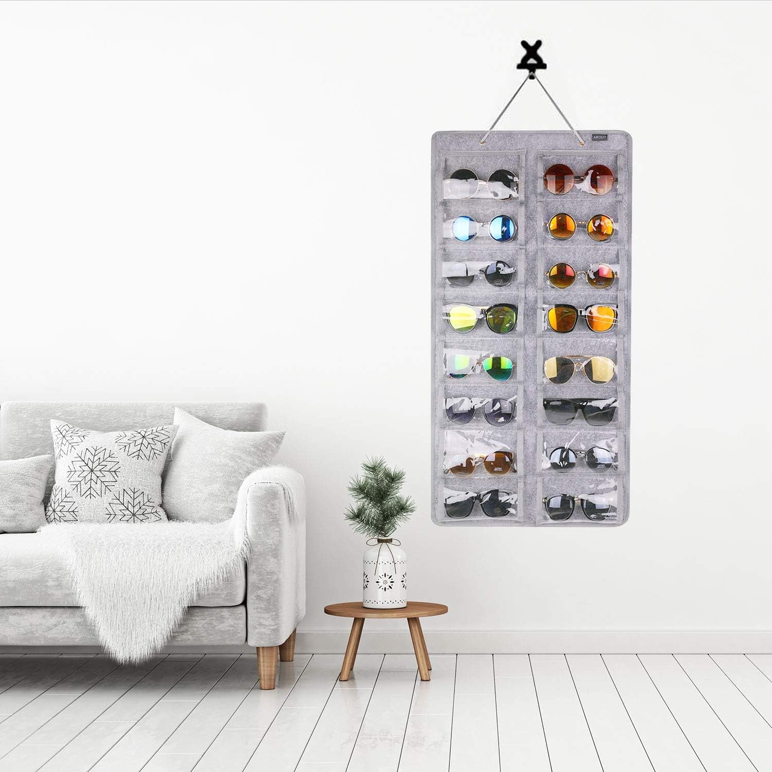Organizador Colgante para Gafas con 16 Compartimentos de Fieltro – Antipolvo con Gancho Metálico y Cuerda Resistente (Gris)