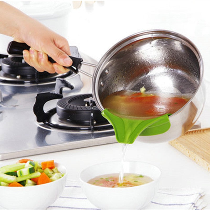 Embudo de Silicona Plegable para Cocina